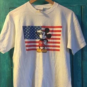 Vintage Mickey Mouse T-shirt